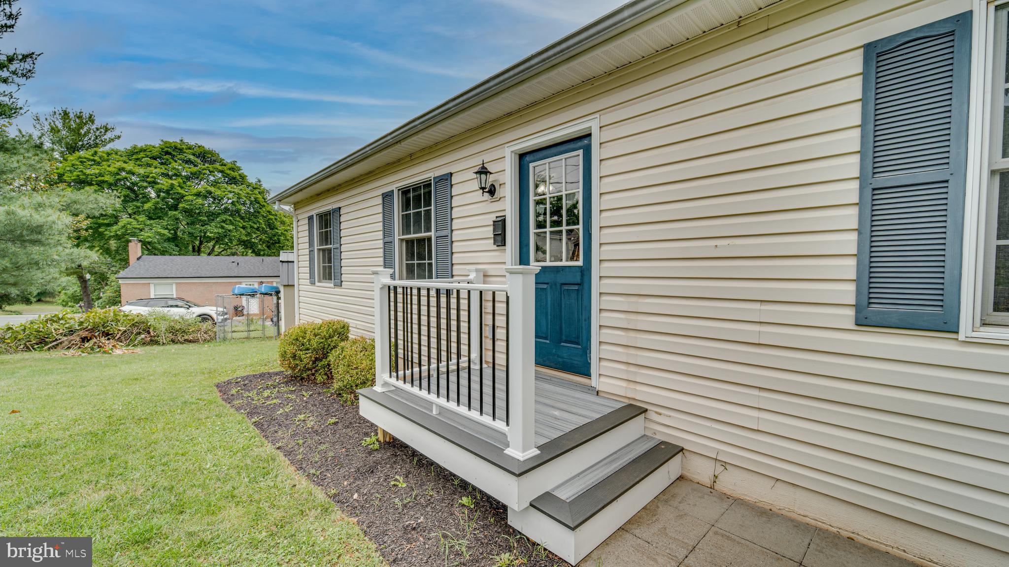 723 Parkview Dr
