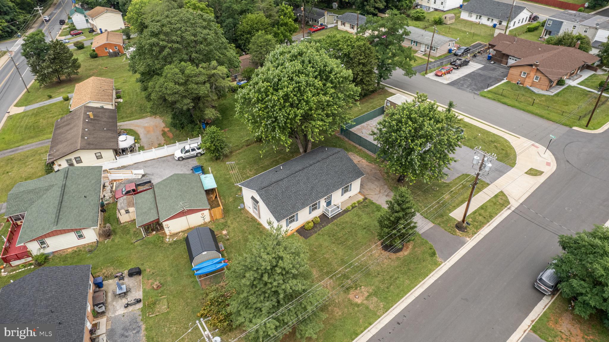 723 Parkview Dr