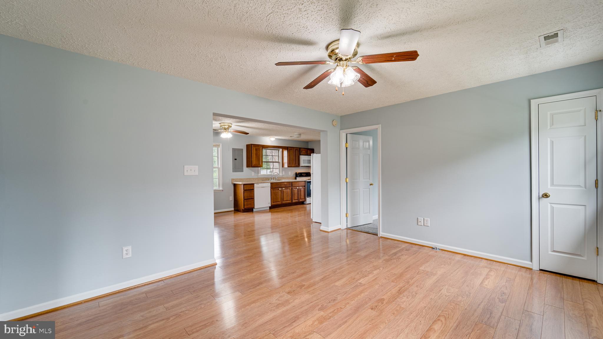 723 Parkview Dr