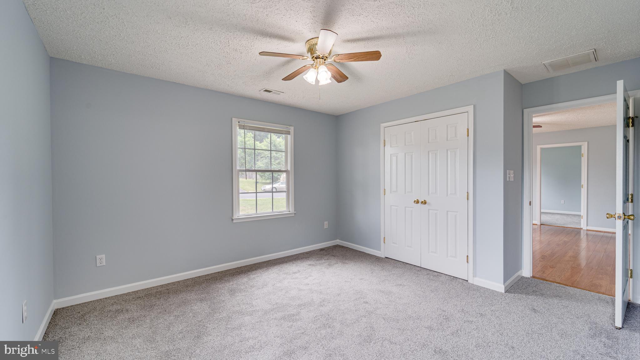 723 Parkview Dr