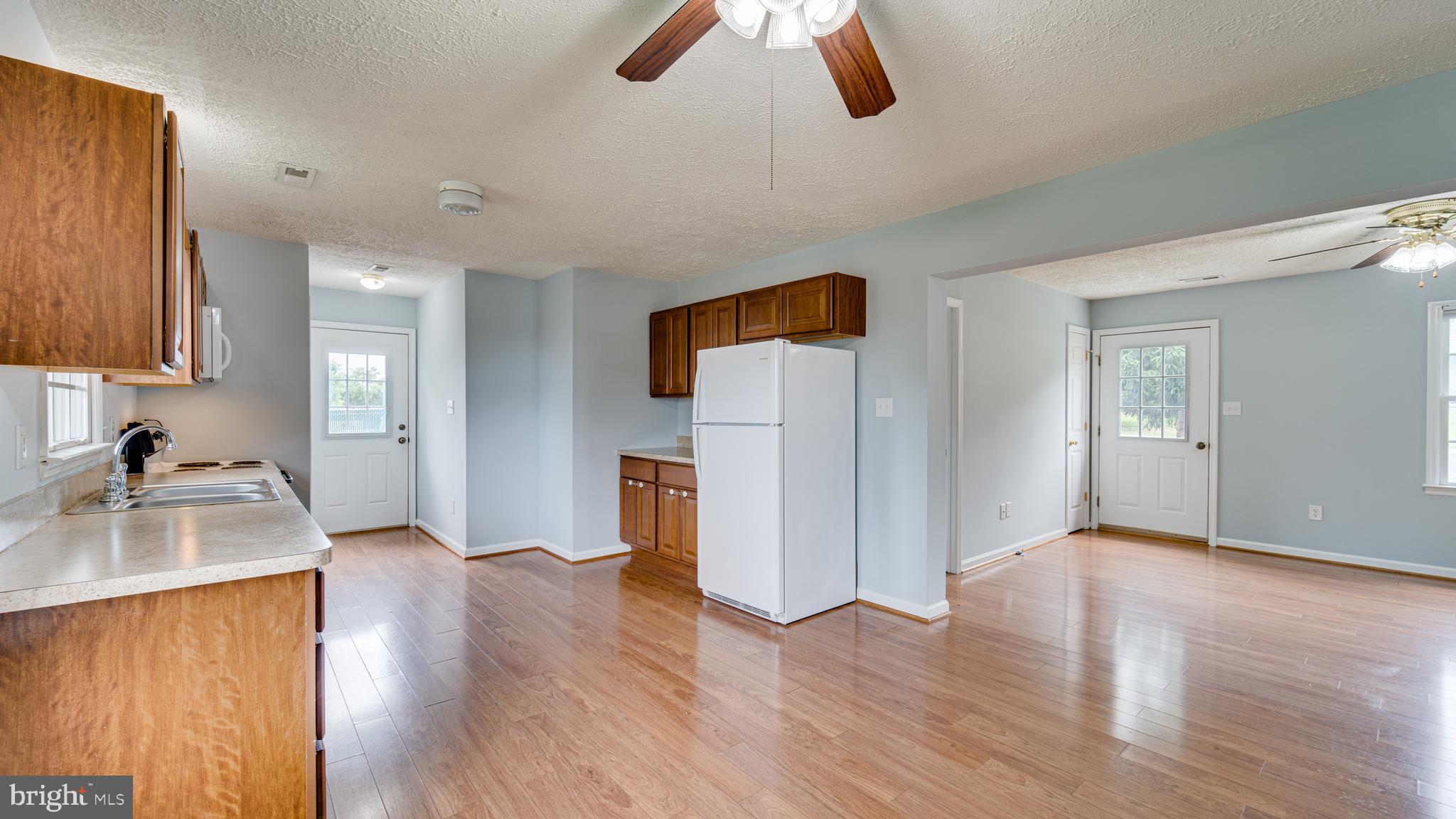 723 Parkview Dr