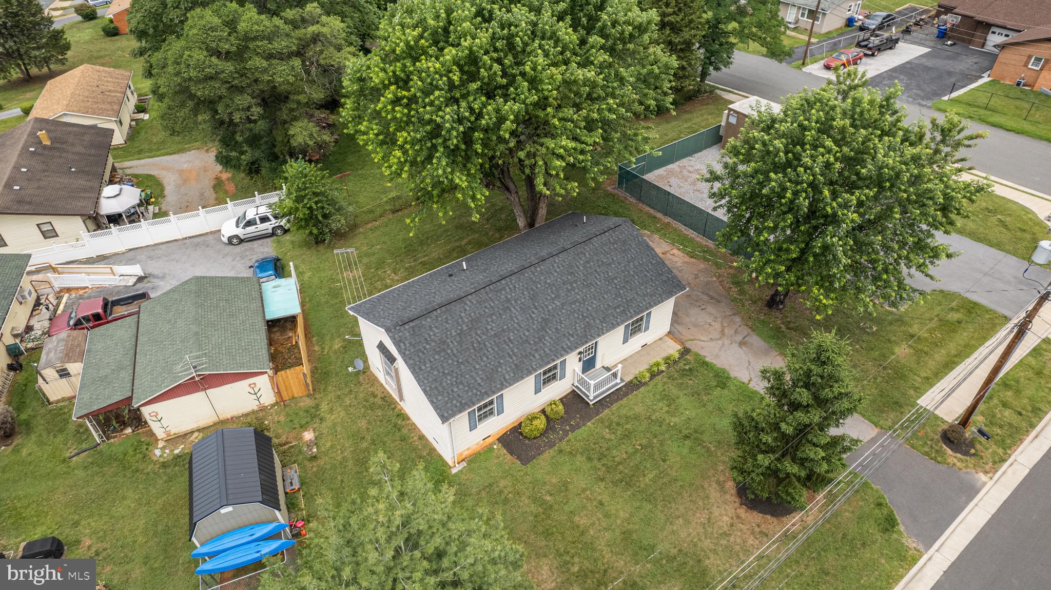 723 Parkview Dr