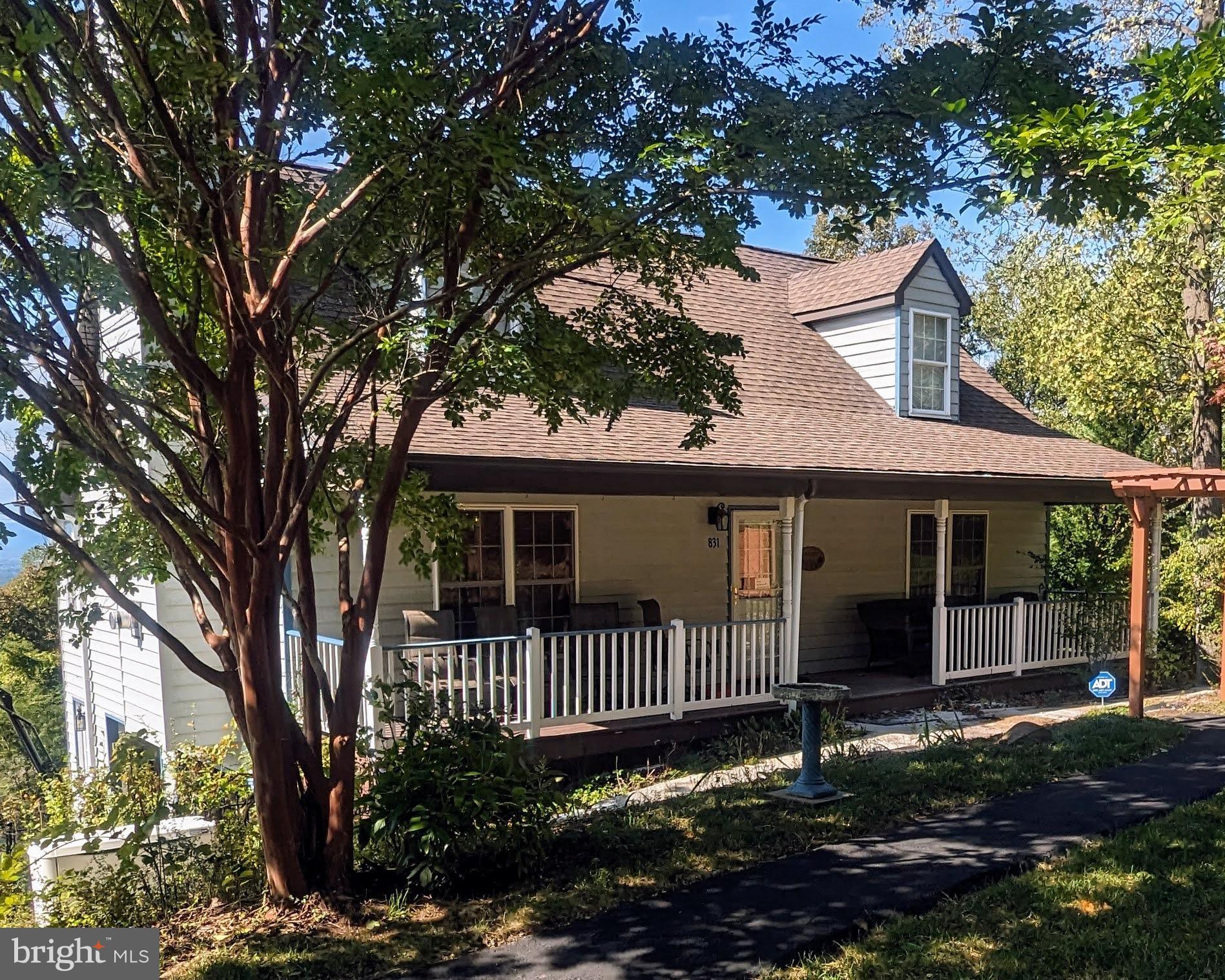 831 BRAGG DRIVE
