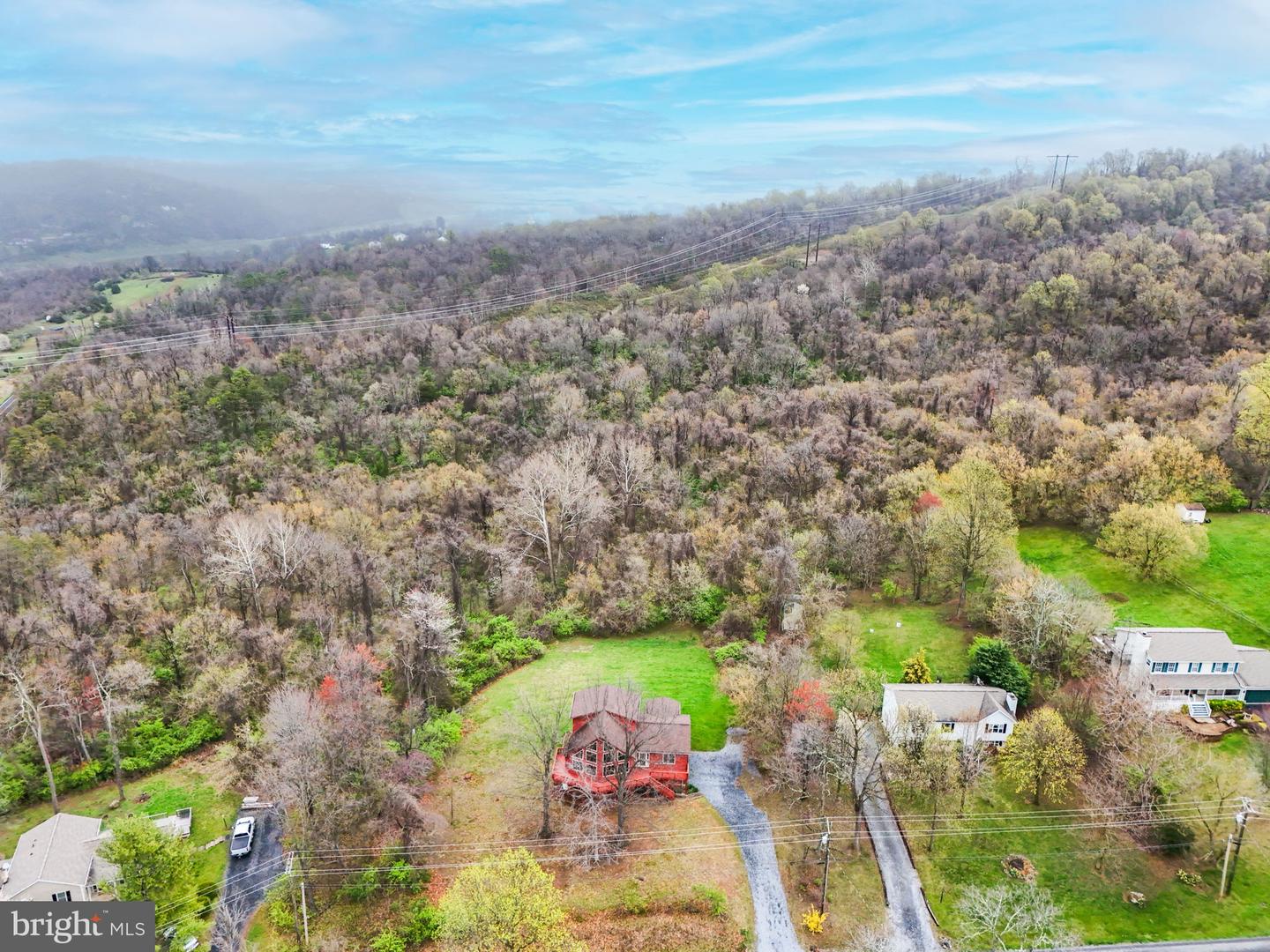 241 High Knob Rd