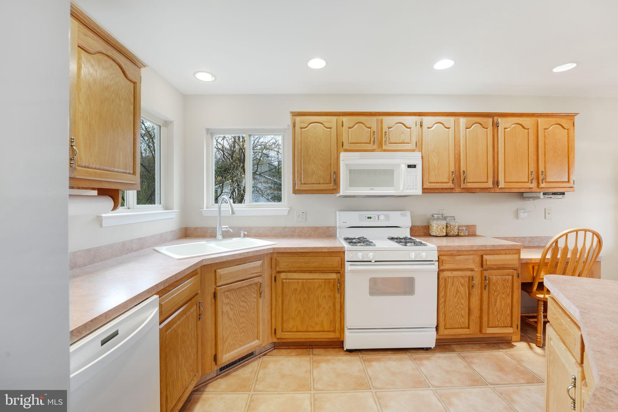 241 High Knob Rd