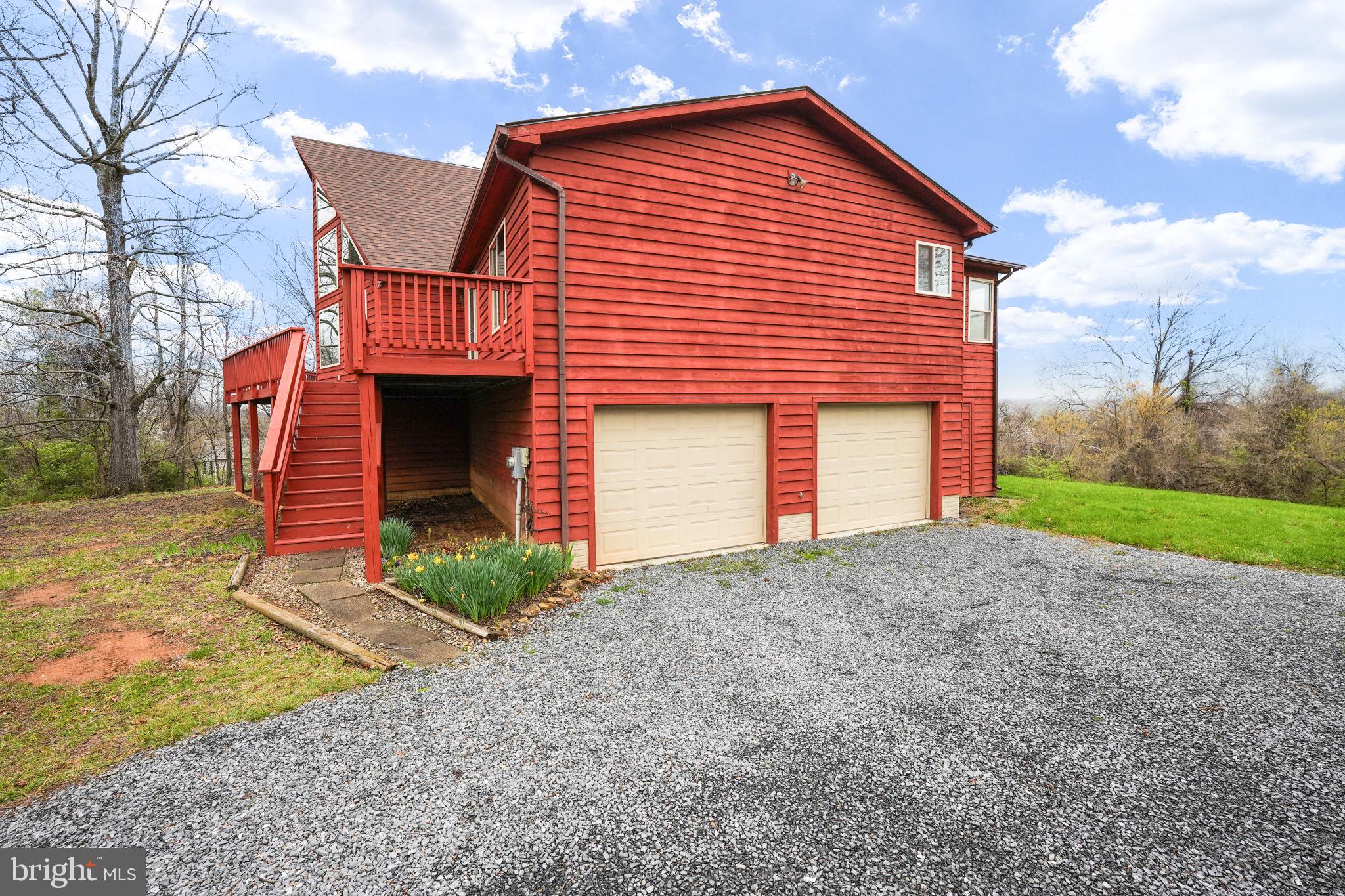 241 High Knob Rd