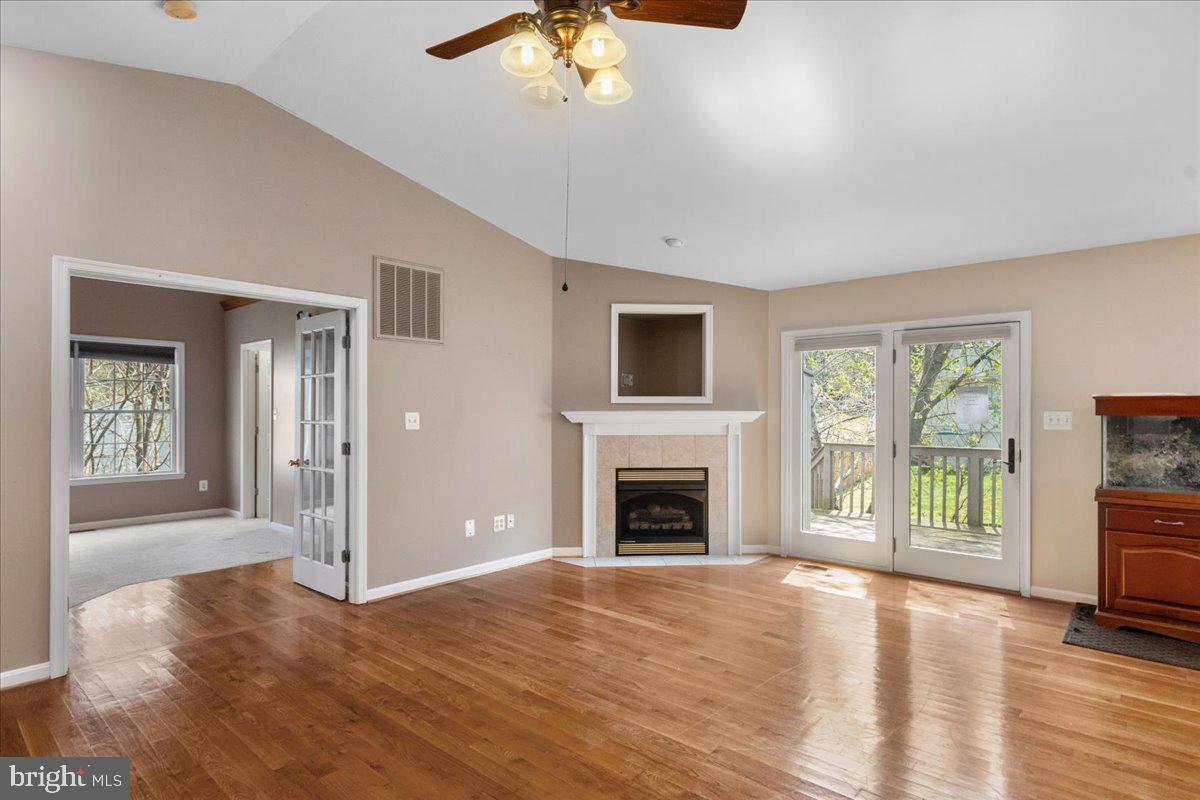 36 W 17th St