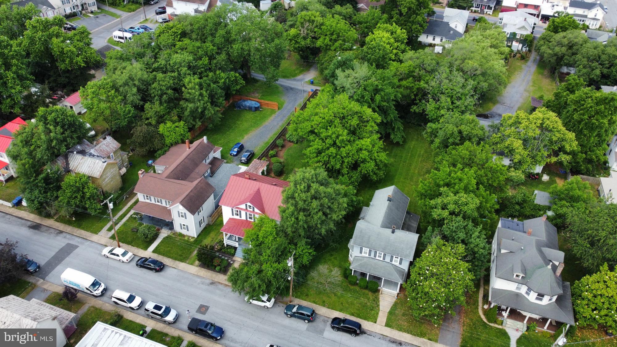 219 Church St