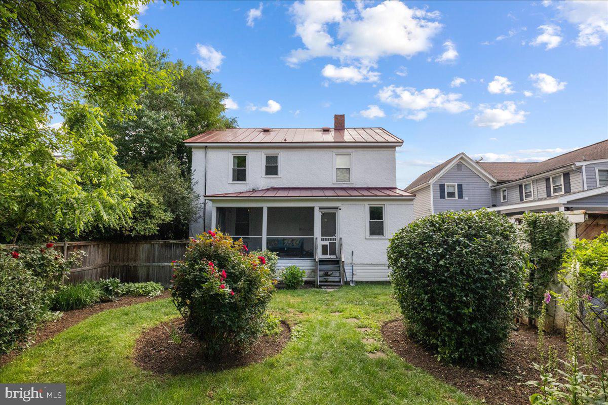 219 Church St