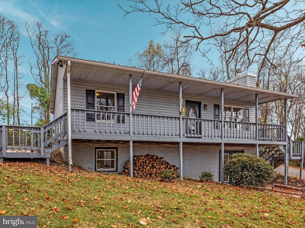 370 ULYSSES WAY