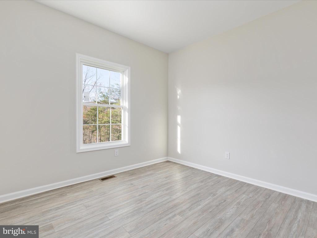 140 ASH ROAD