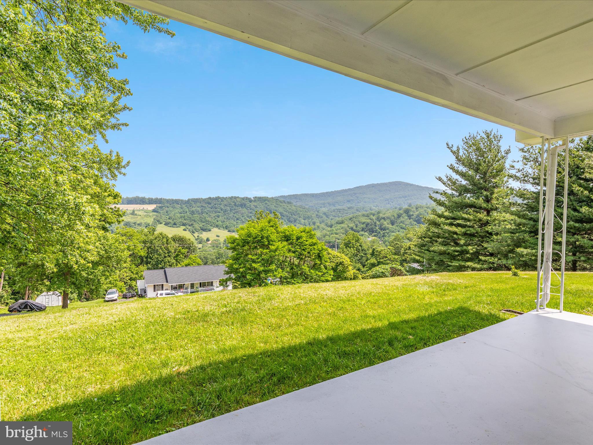 180 OAK HEIGHTS ROAD
