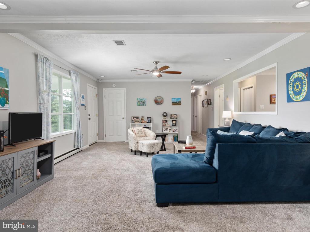 180 OAK HEIGHTS ROAD