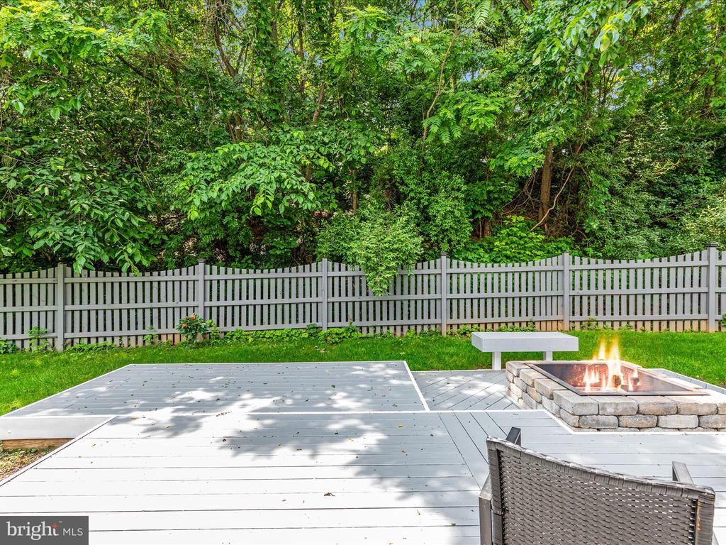 180 OAK HEIGHTS ROAD