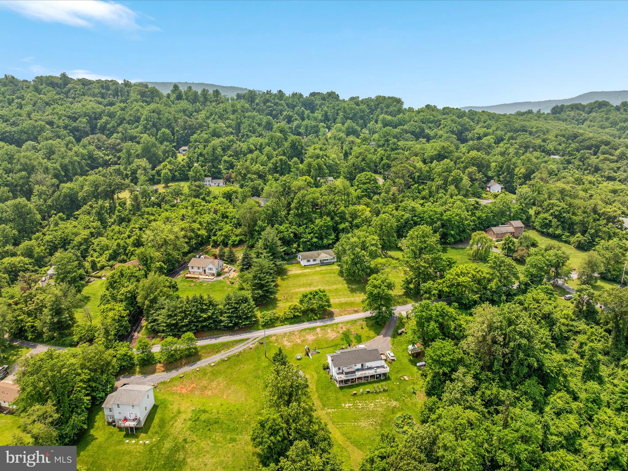 180 OAK HEIGHTS ROAD