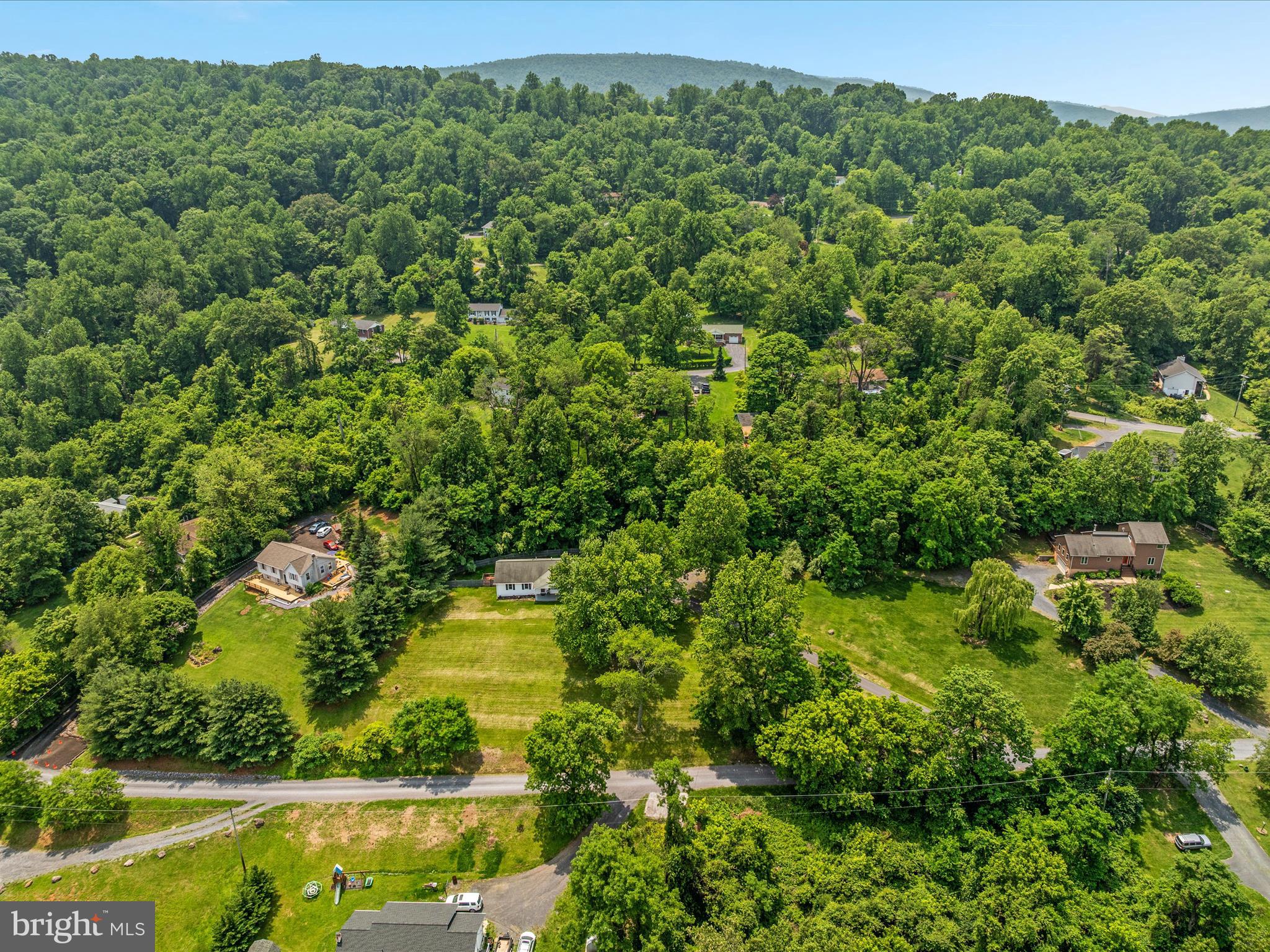 180 OAK HEIGHTS ROAD
