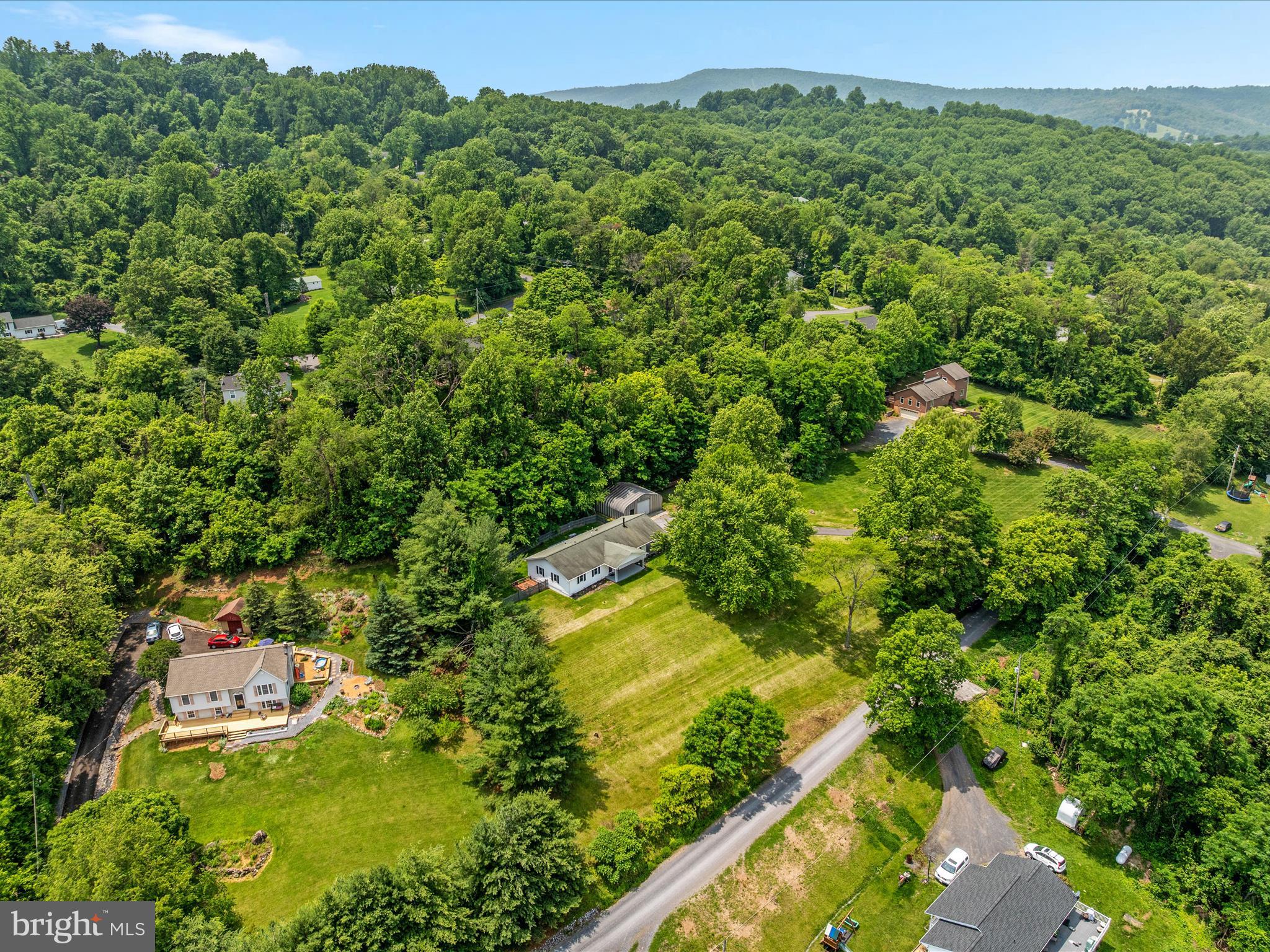 180 OAK HEIGHTS ROAD