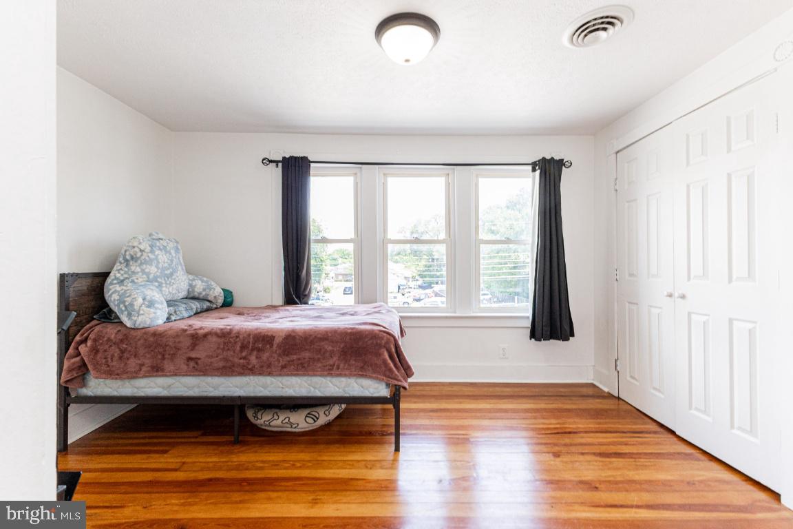 518 Warren Ave