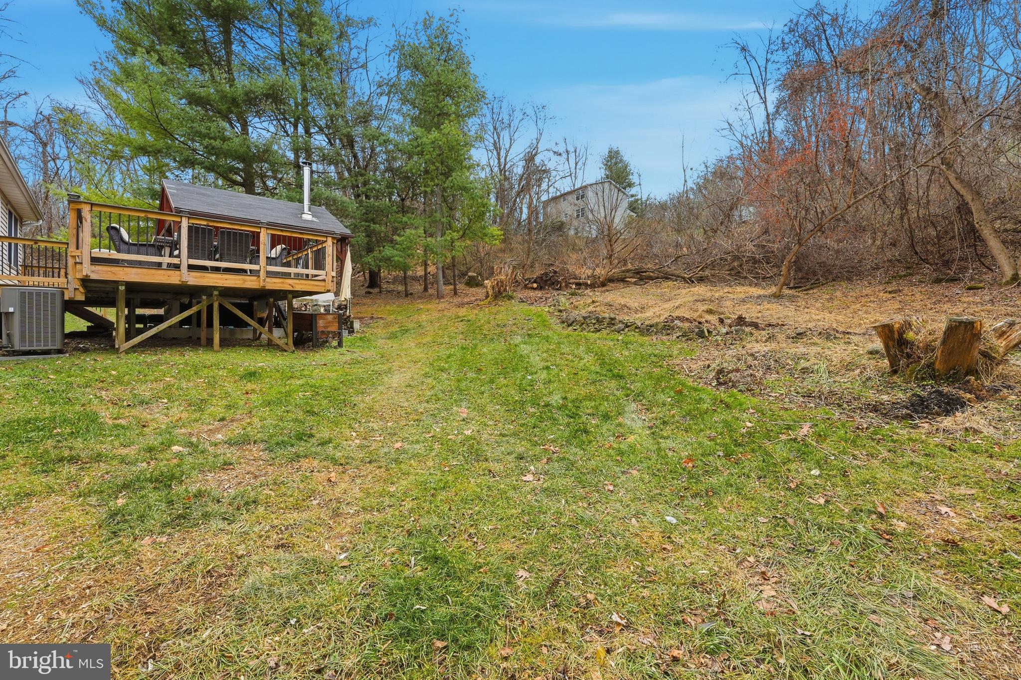 1073 MOUNTAIN HEIGHTS ROAD