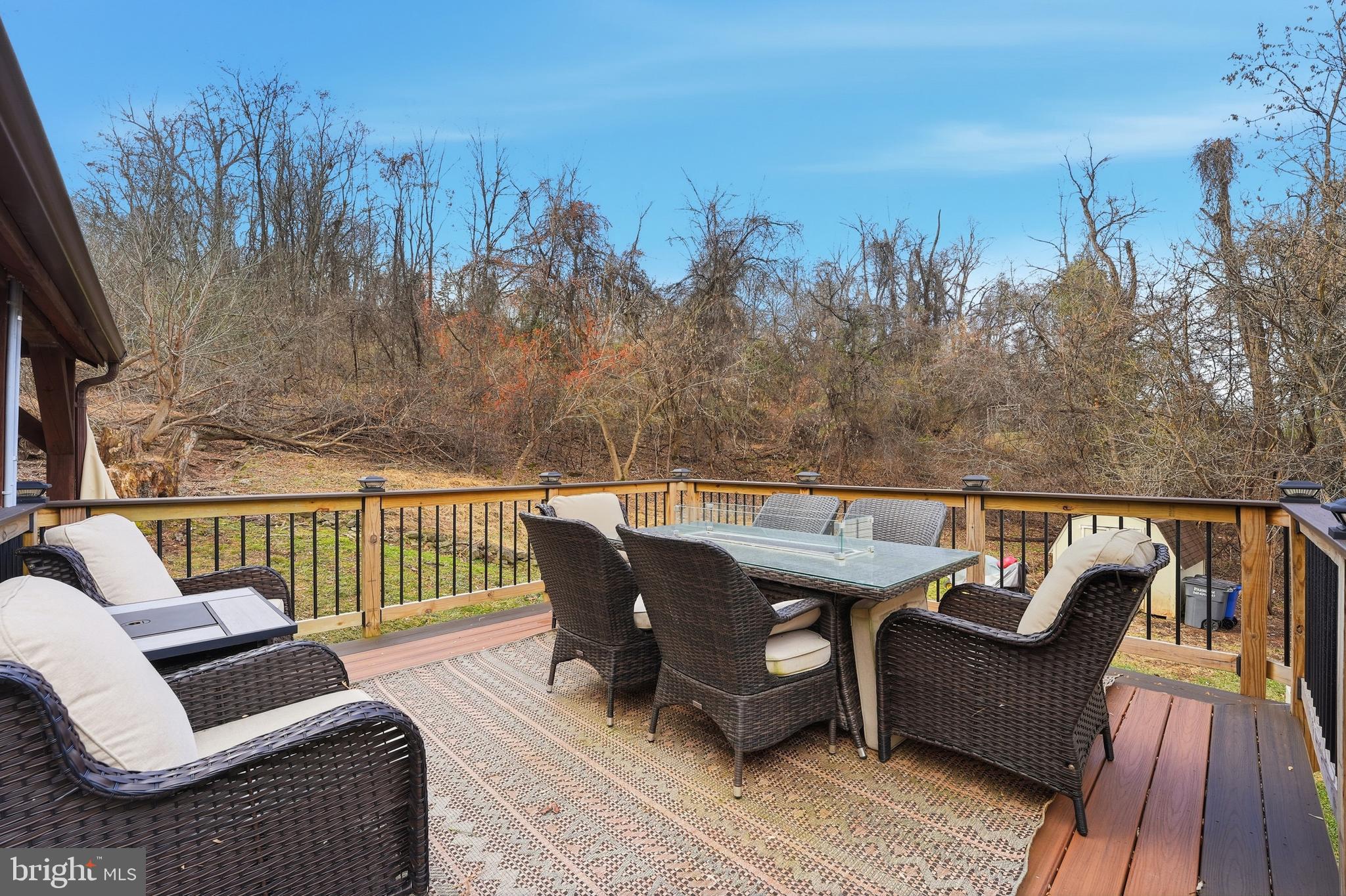 1073 MOUNTAIN HEIGHTS ROAD