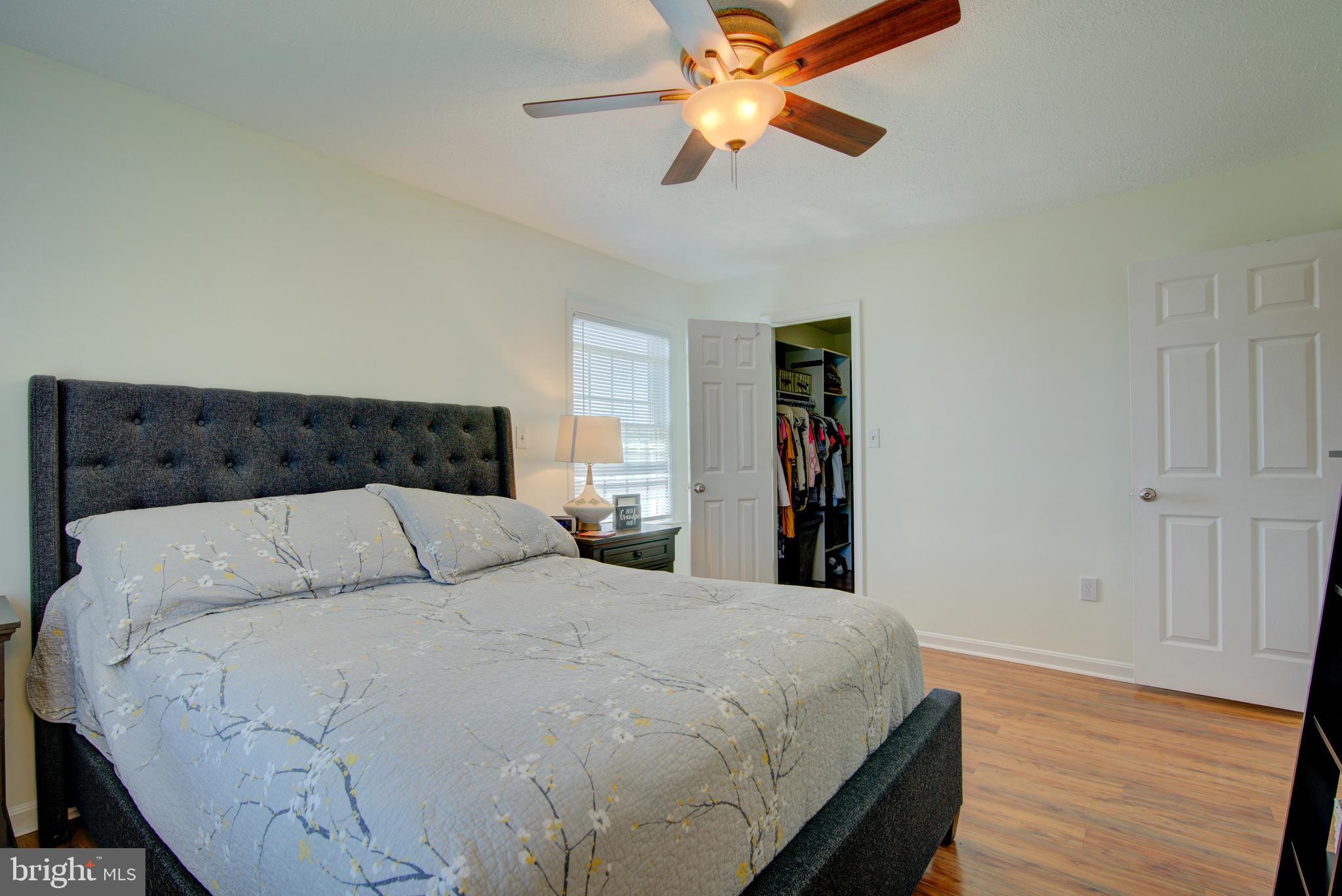 281 CREEKSIDE WAY