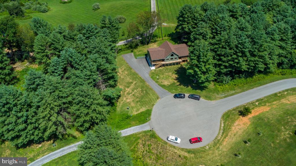 118 EVERGREEN COURT