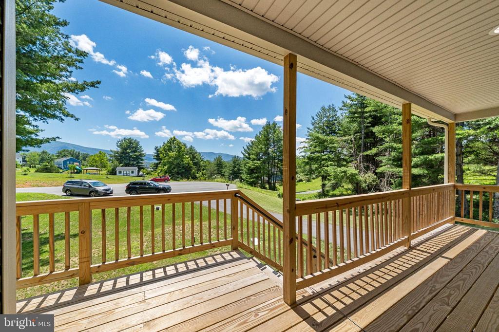 118 EVERGREEN COURT