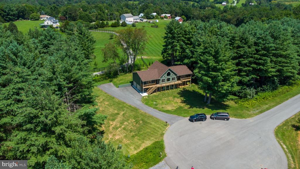 118 EVERGREEN COURT