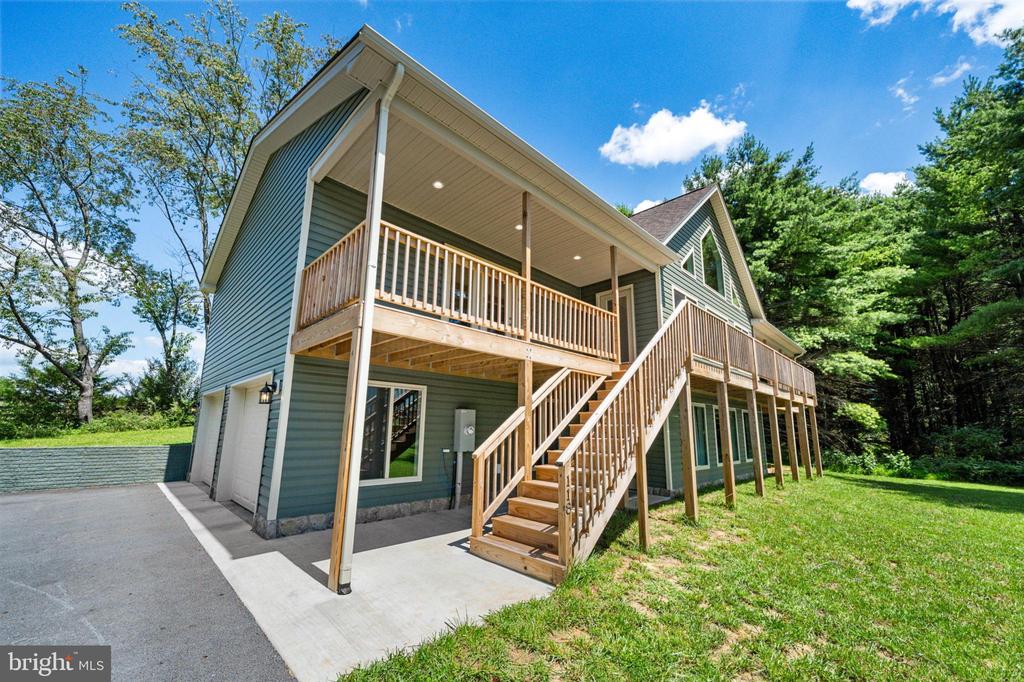 118 EVERGREEN COURT