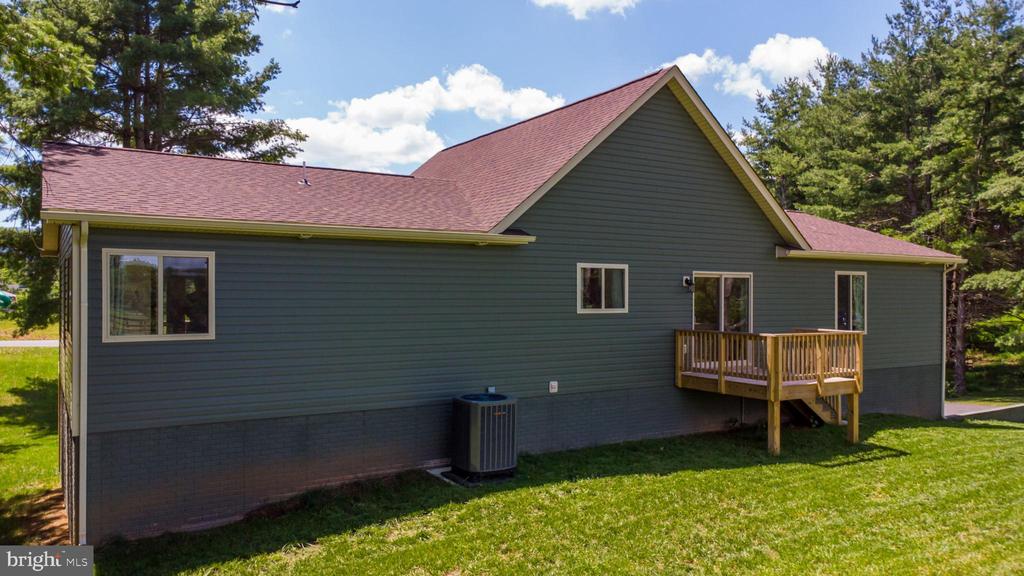 118 EVERGREEN COURT