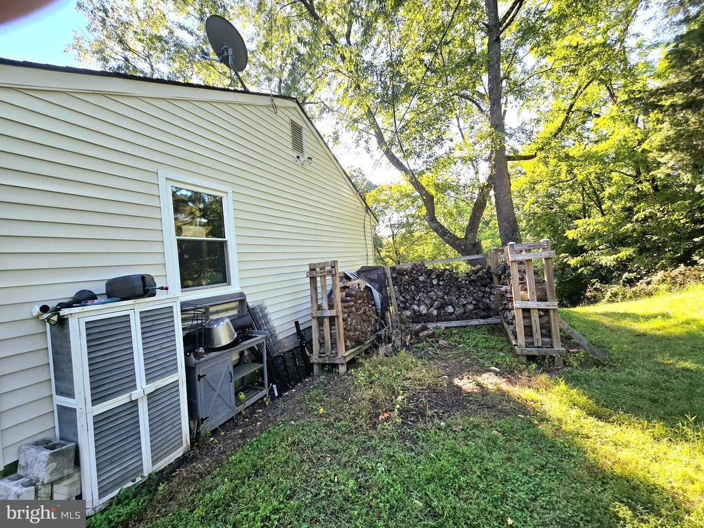 186 APPLE ORCHARD DRIVE