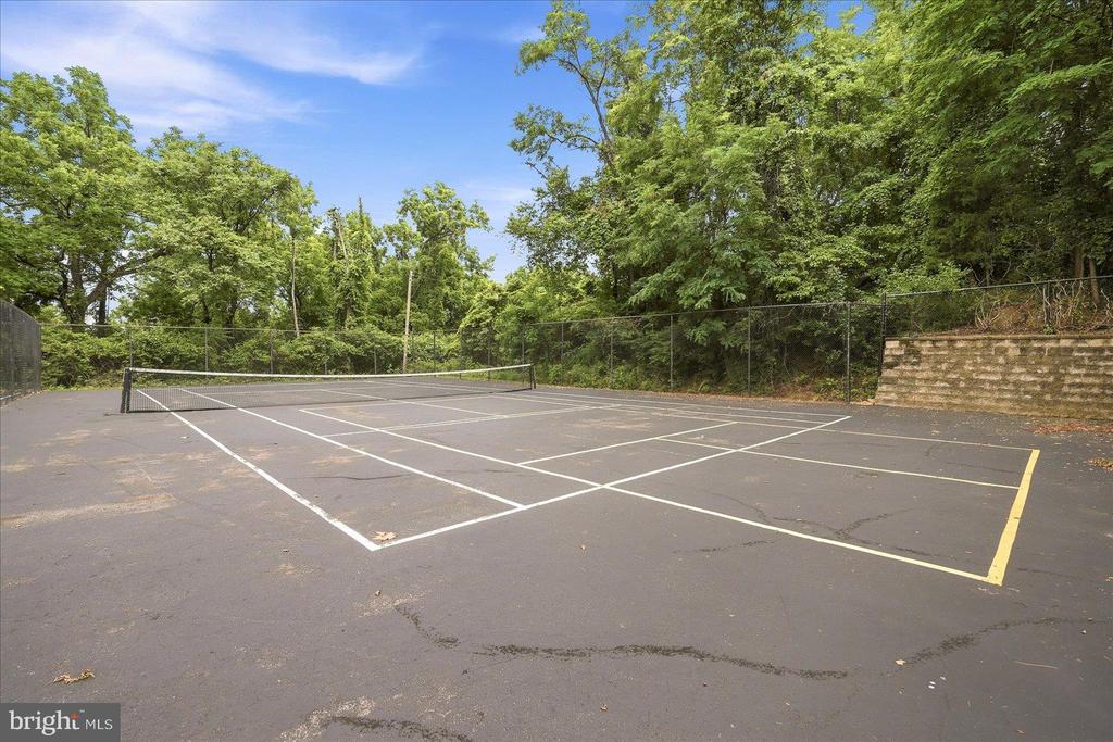 186 APPLE ORCHARD DRIVE