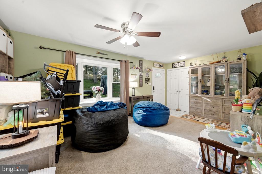 186 APPLE ORCHARD DRIVE