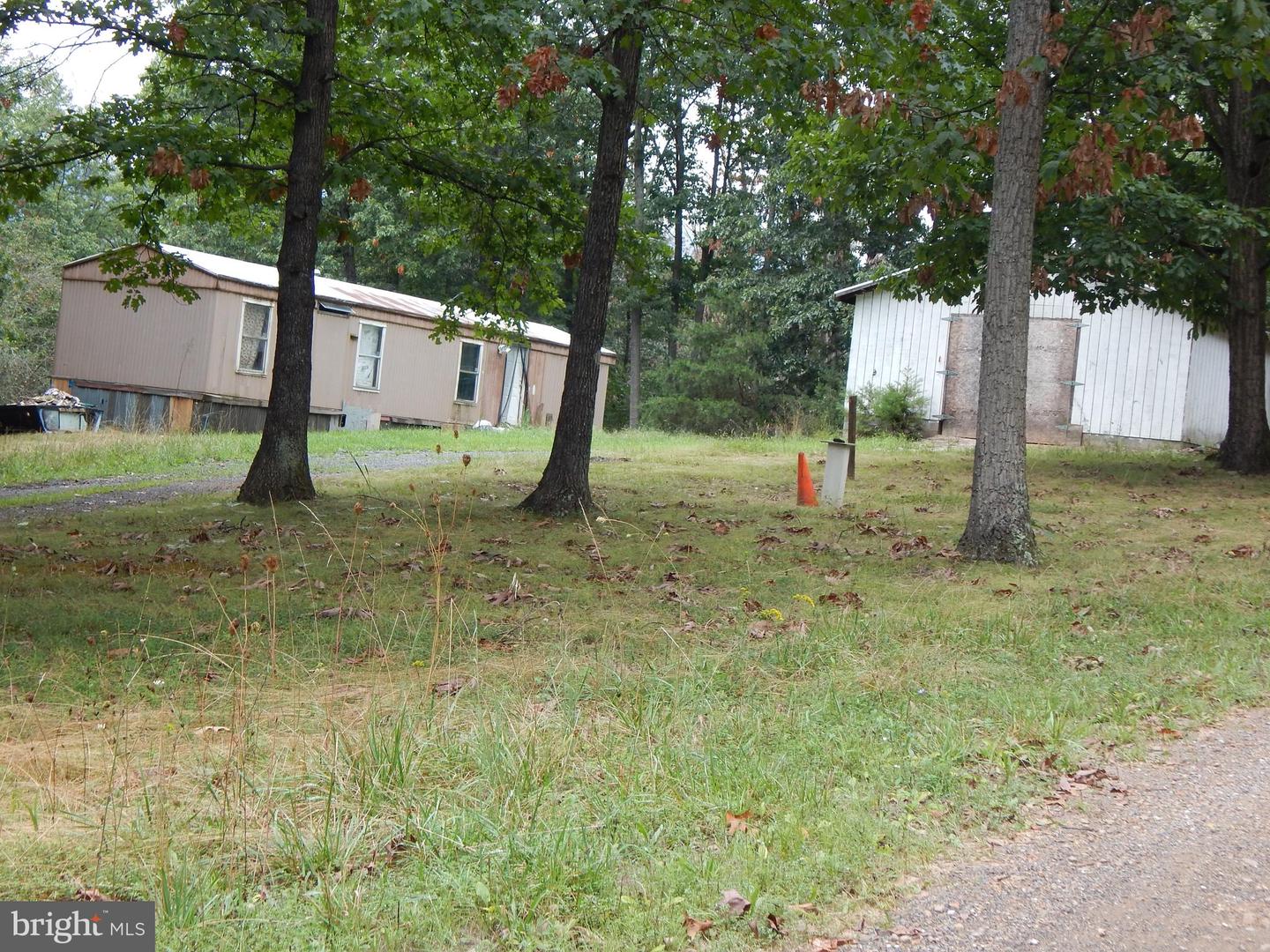 425 Clarmont DRIVE