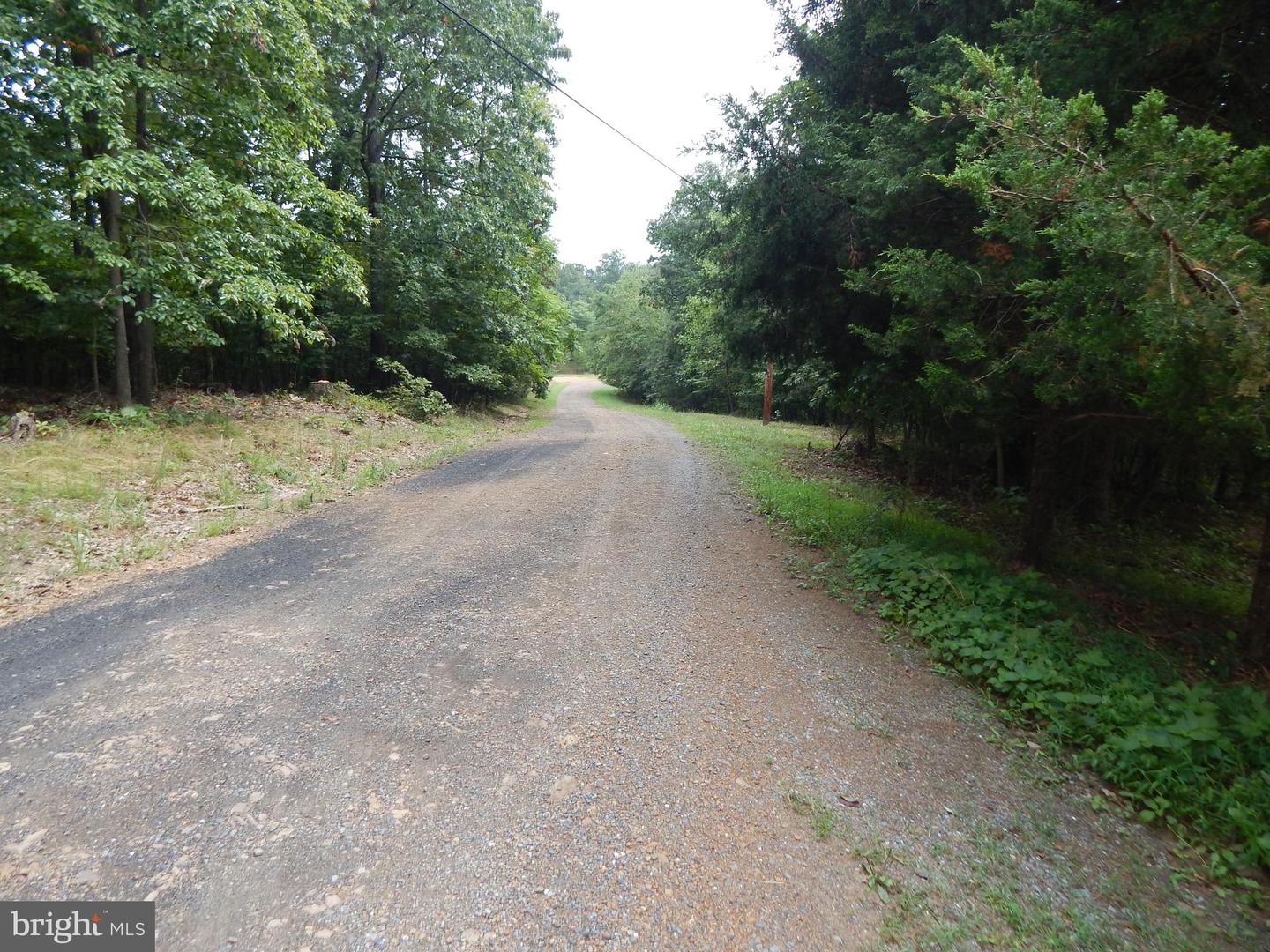 425 Clarmont DRIVE