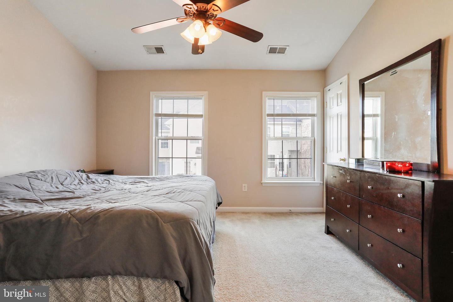 23 E Calabash COURT
