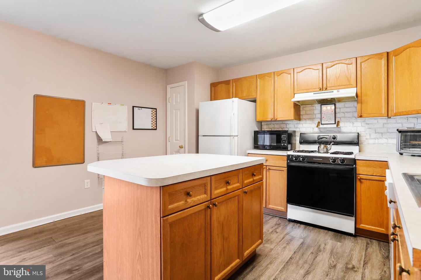 23 E Calabash COURT