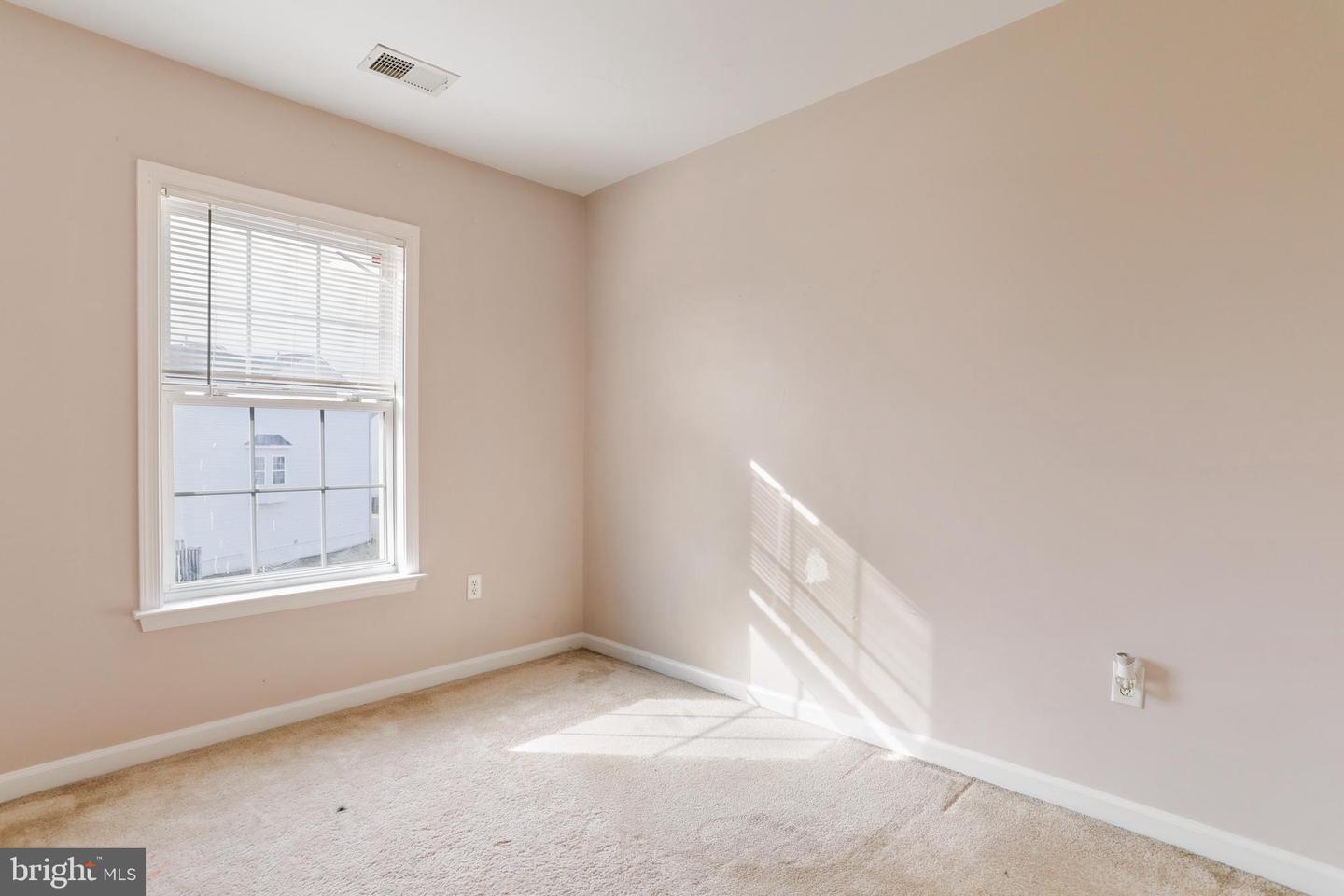 23 E Calabash COURT