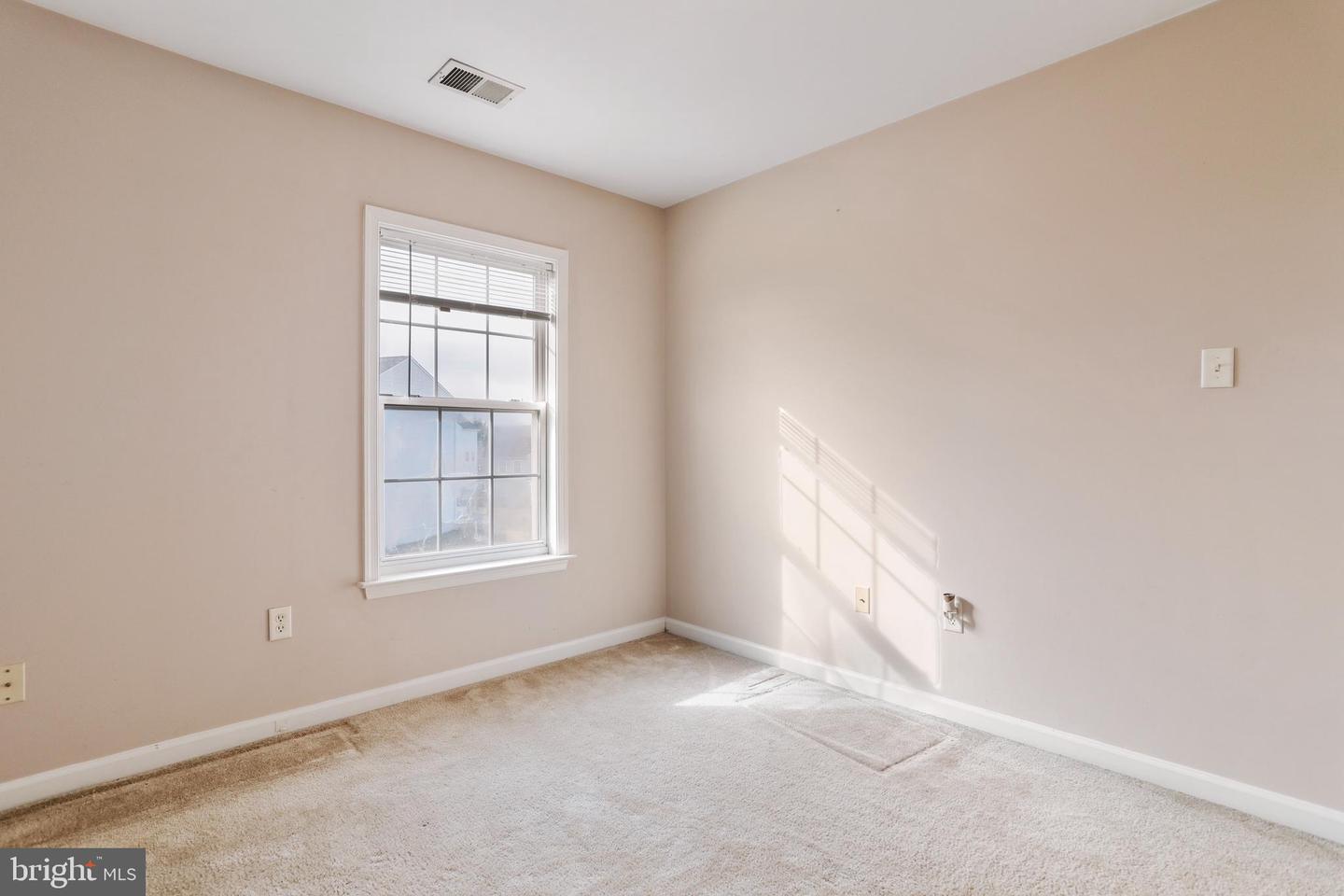 23 E Calabash COURT