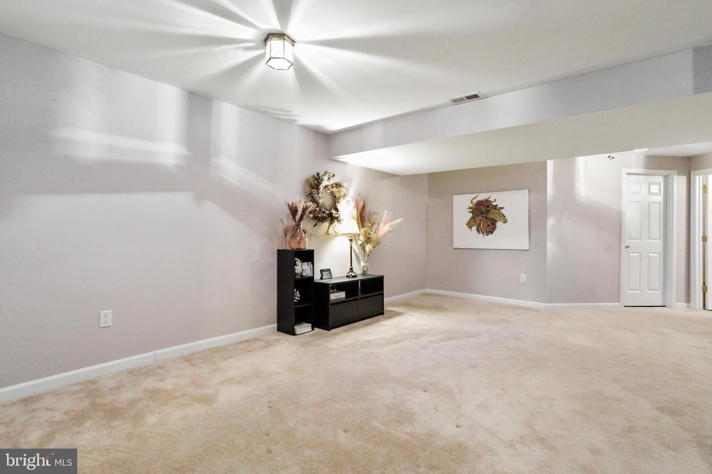 23 E Calabash COURT