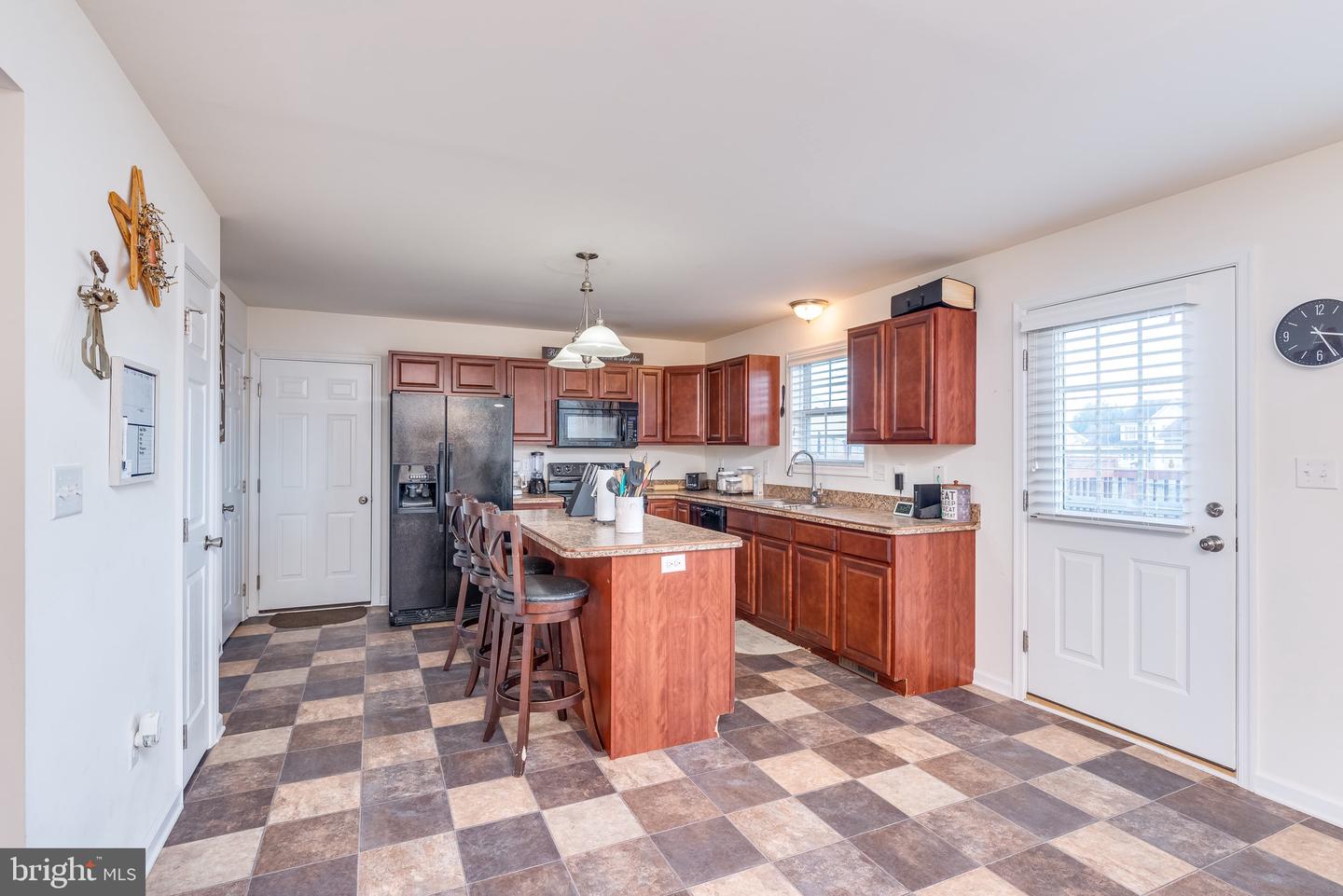 144 Fenimore DRIVE