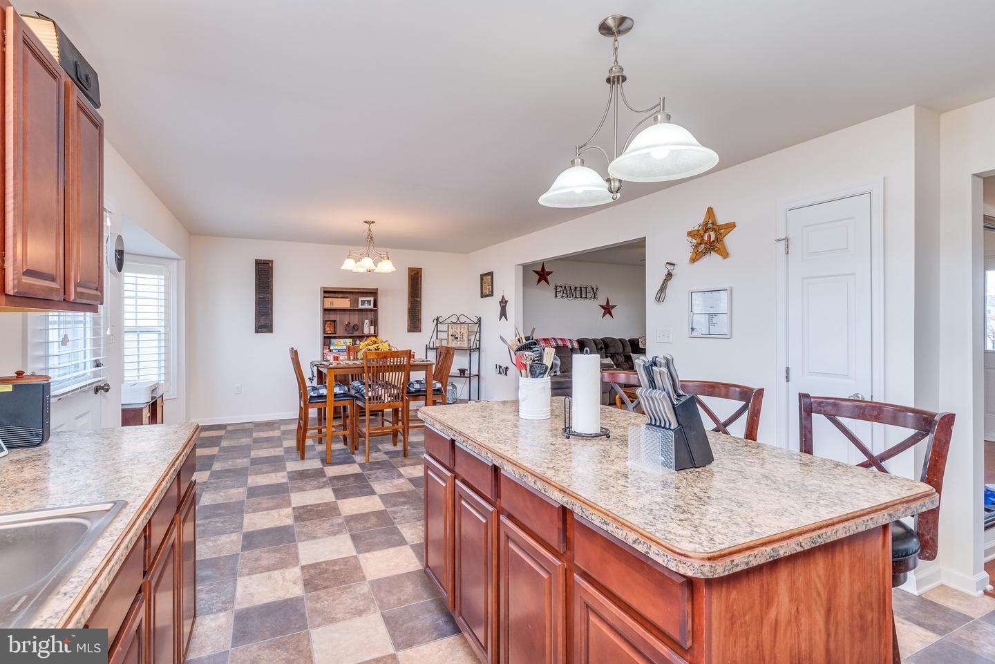 144 Fenimore DRIVE