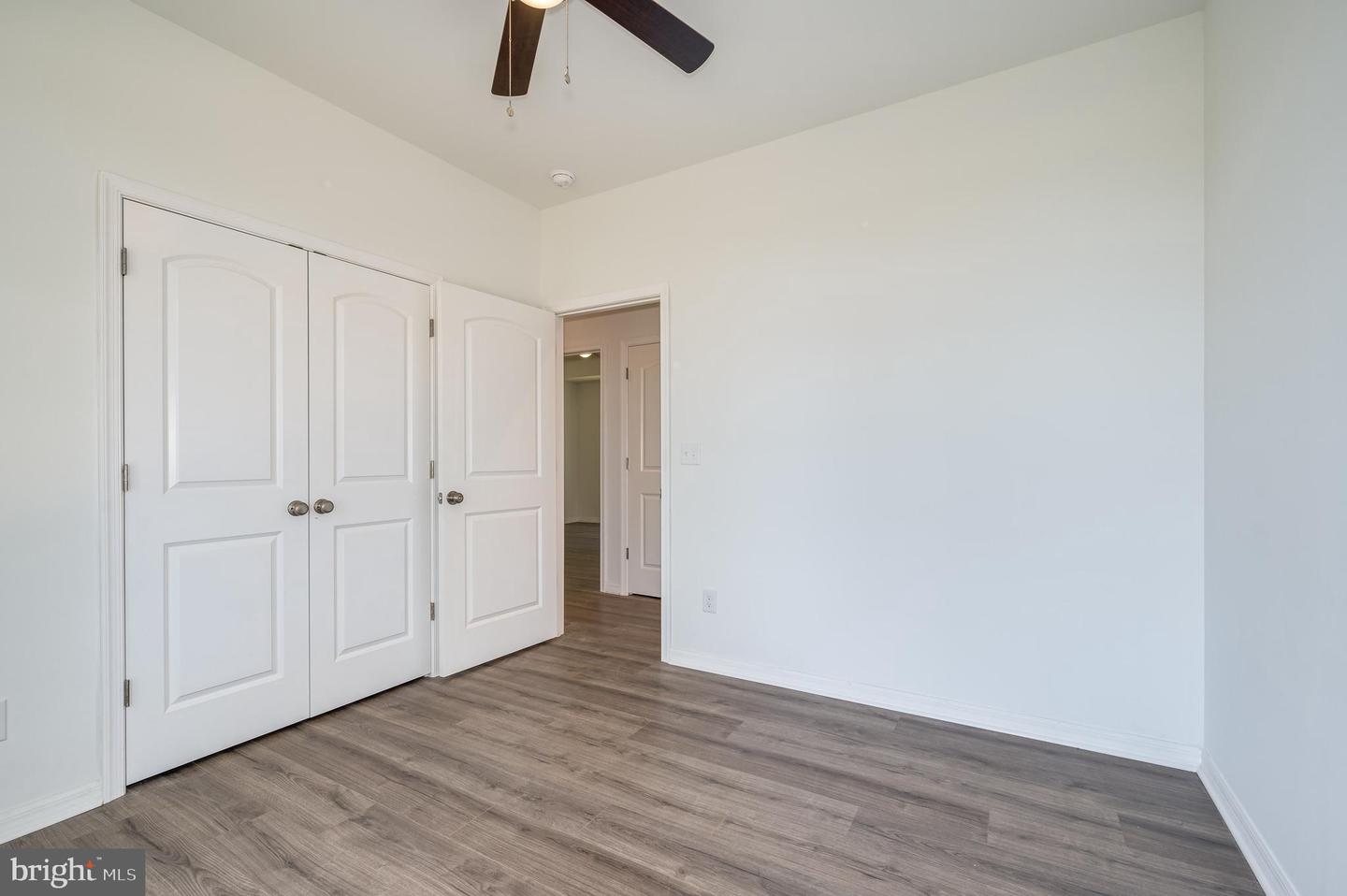 1359 Henshaw ROAD