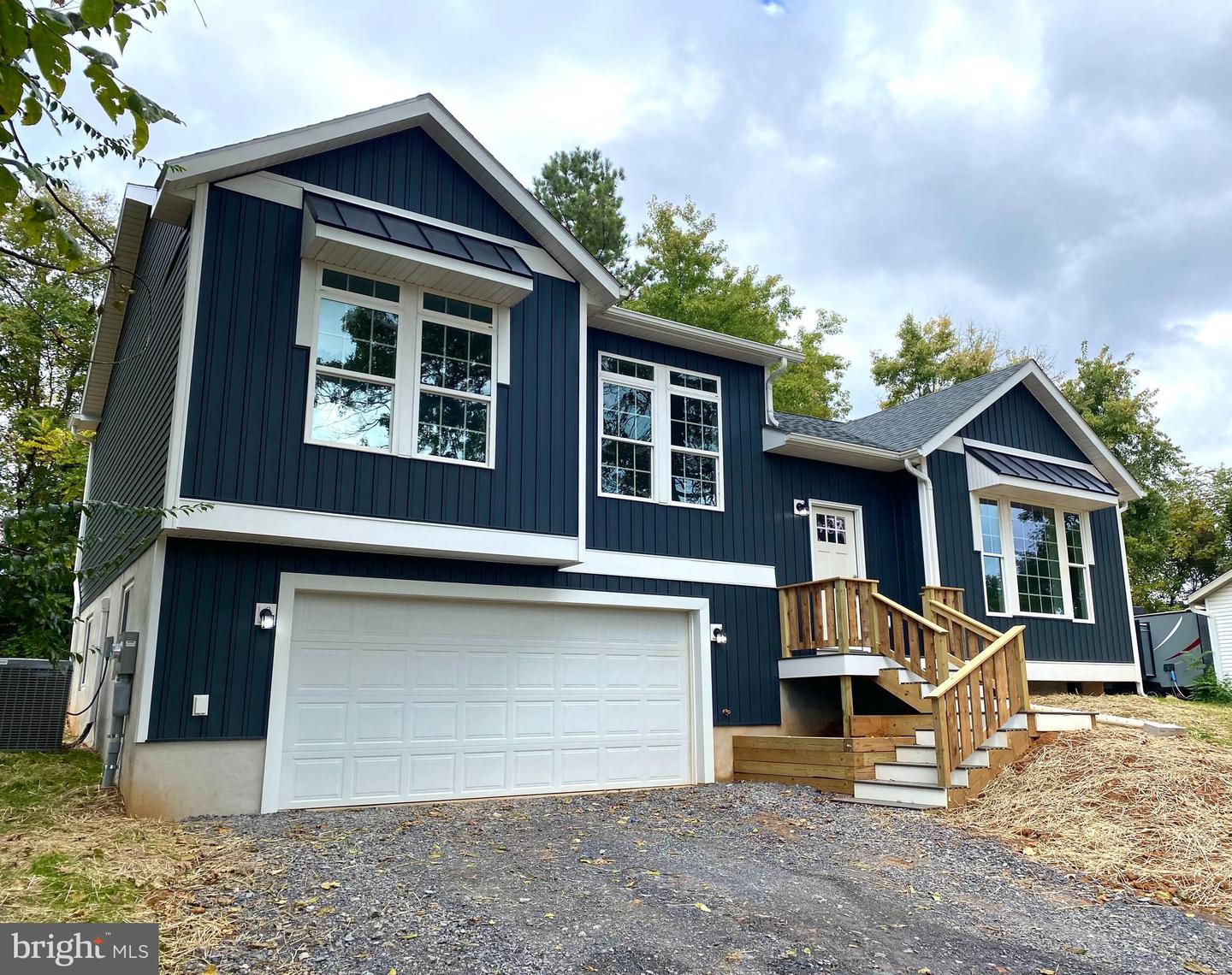1359 Henshaw ROAD