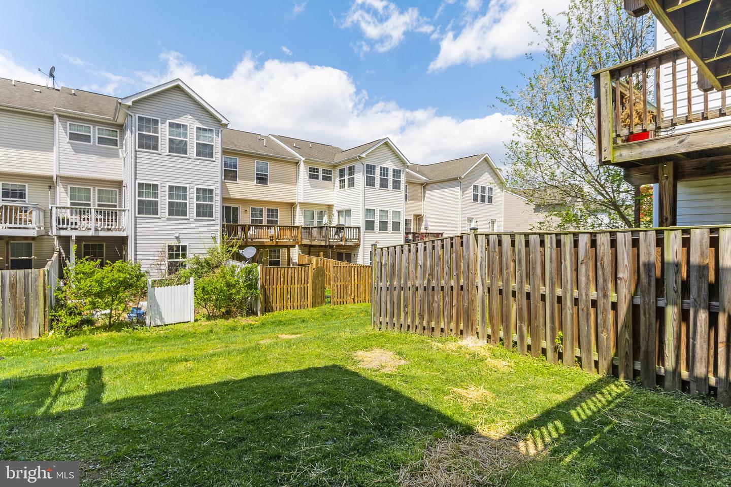 23 Quartz ROAD
