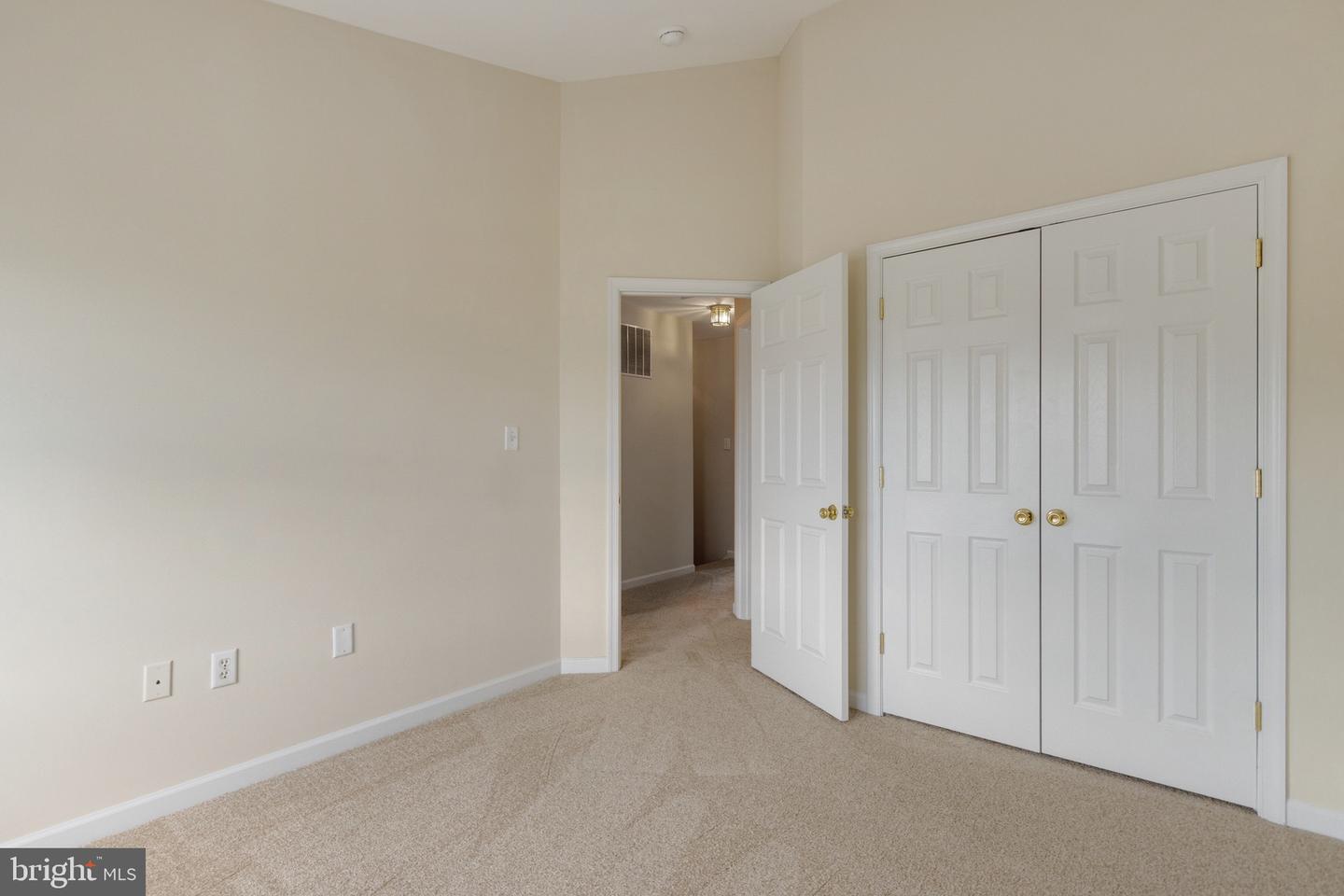 23 Quartz ROAD