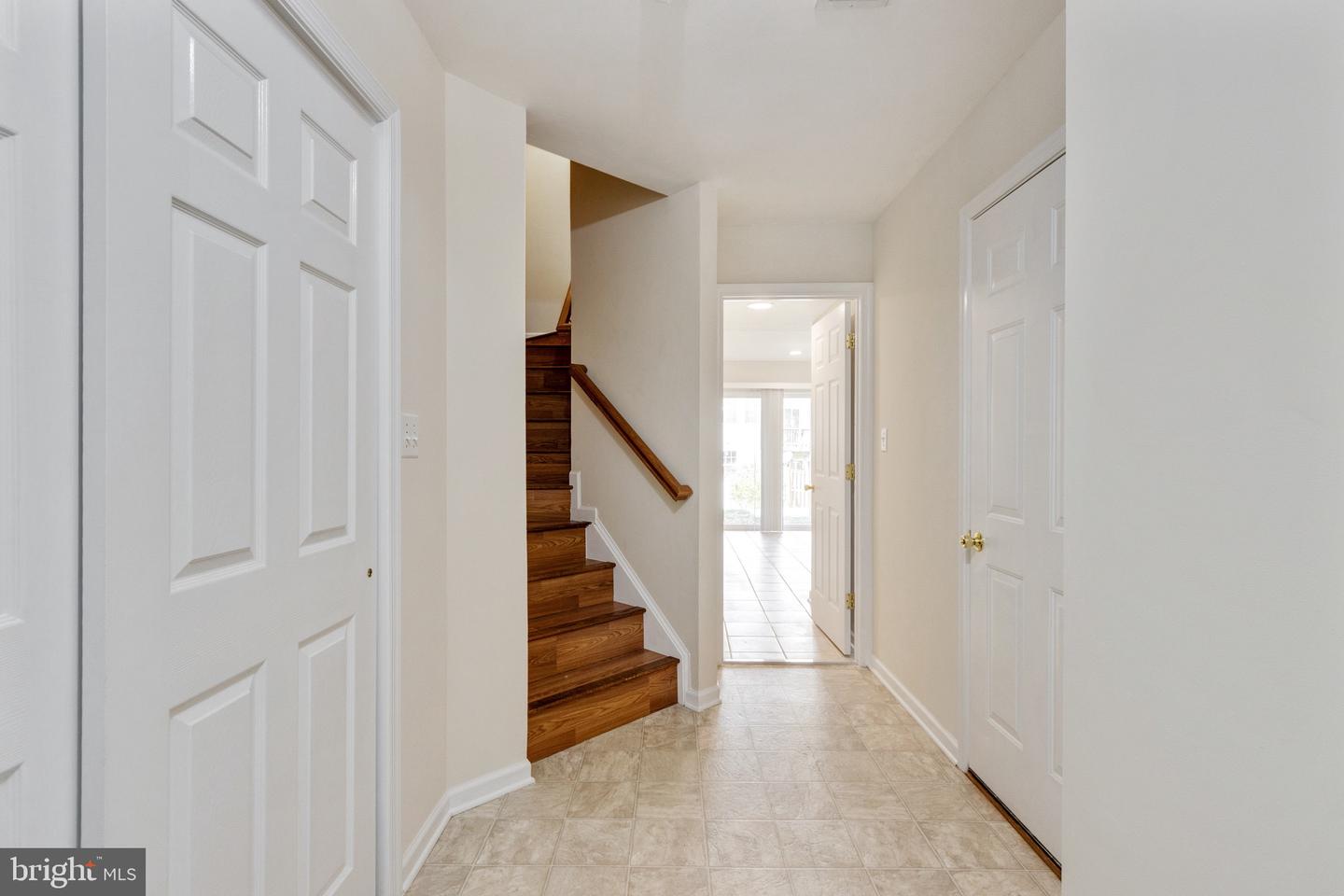 23 Quartz ROAD
