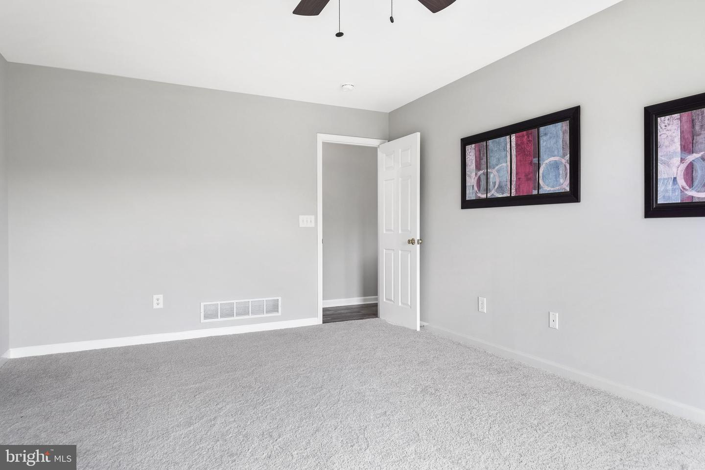 189 Embassy COURT