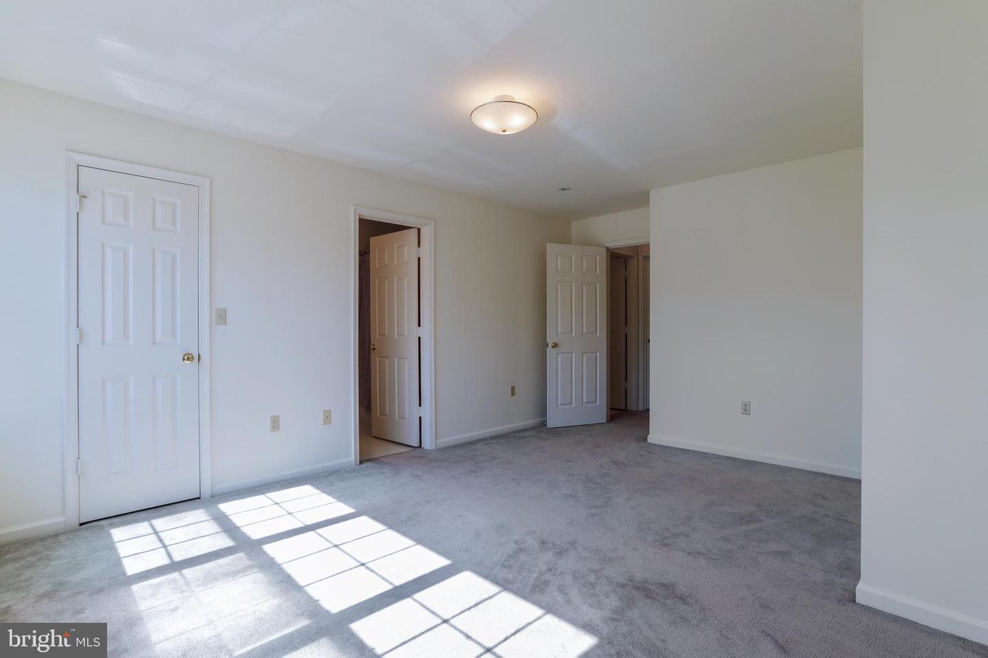 178 Georgetown SQUARE