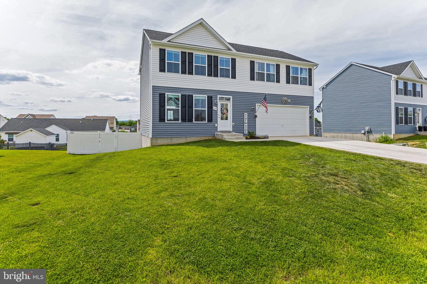 154 Einstein WAY